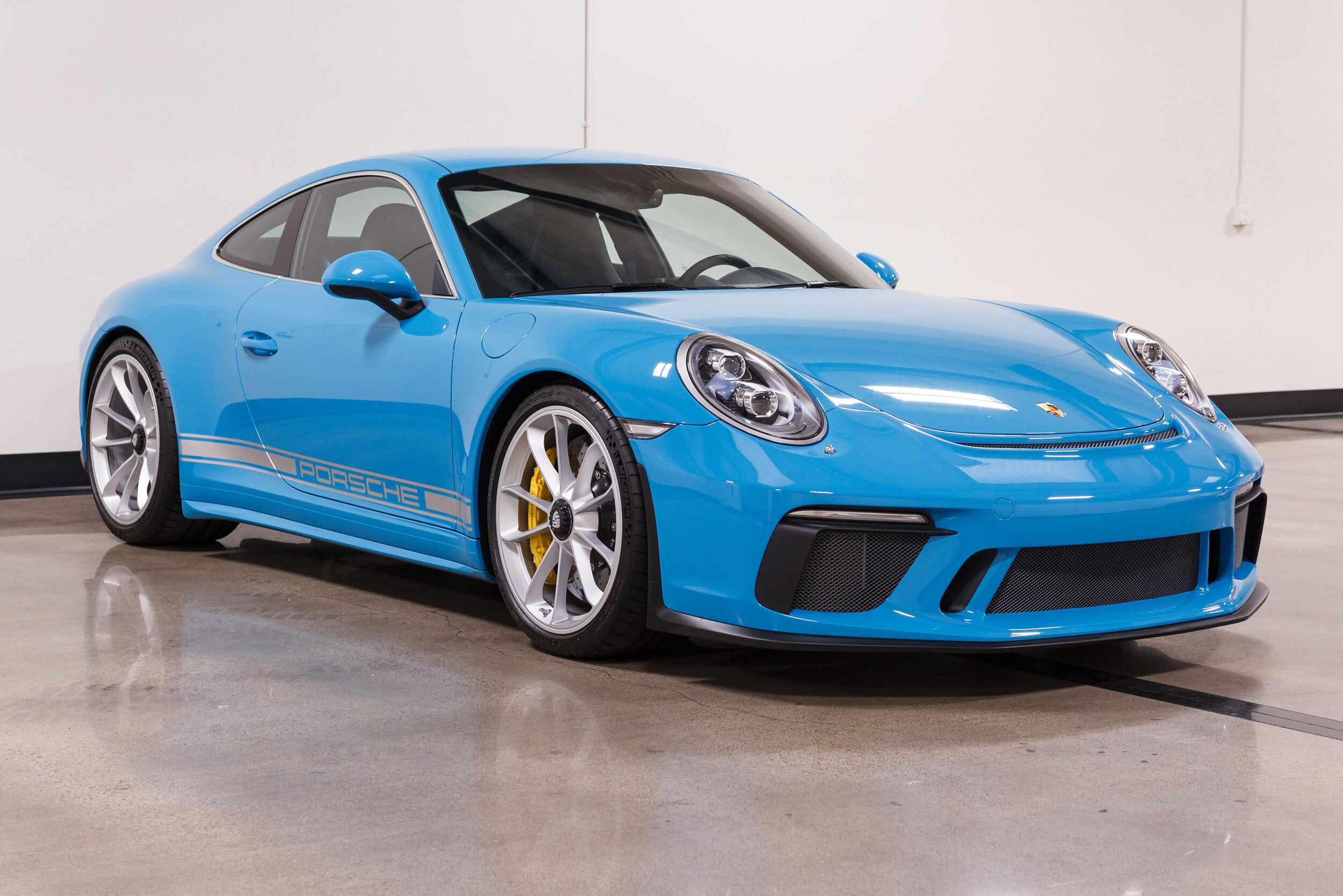 BLUEMO様3点おまとめ 2019 Porsche 911 GT3 Touring Miami Blue — TSG AUTOHAUS